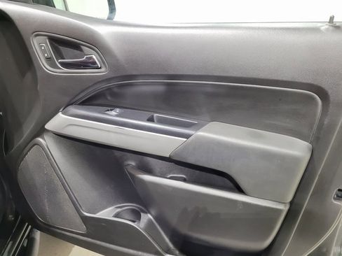 Used 2018 Chevrolet Colorado ZR2 w/ ZR2 Midnight Special Edition image 53