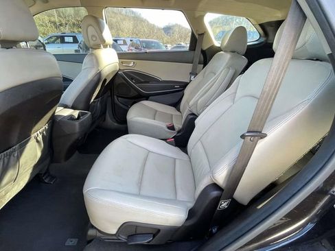 Used 2017 Hyundai Santa Fe Limited w/ Cargo Package image 12