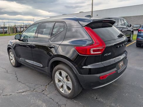 Used 2019 Volvo XC40 T5 Momentum AWD/4WD image 7