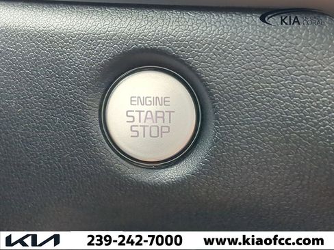 New 2025 Kia Sorento LX image 26