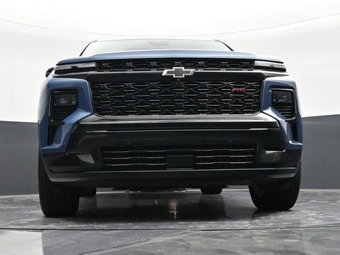 Used 2024 Chevrolet Traverse RS image 24