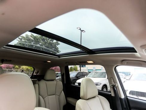 Used 2019 Subaru Ascent Limited image 65