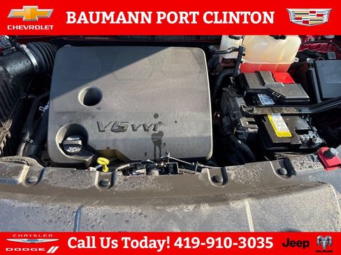 Used 2023 Chevrolet Traverse High Country AWD/4WD image 24