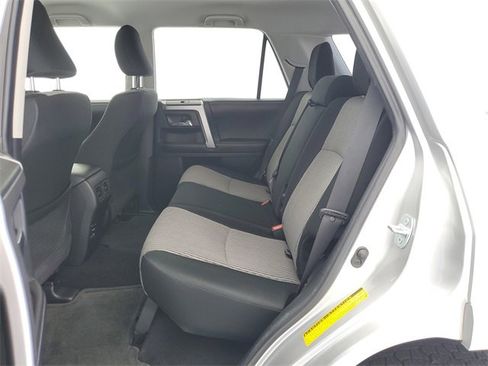 Used 2016 Toyota 4Runner SR5 image 12