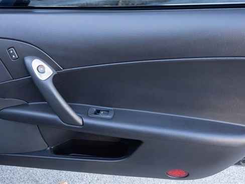 Used 2010 Chevrolet Corvette Grand Sport w/ Preferred Equipment Group image 16