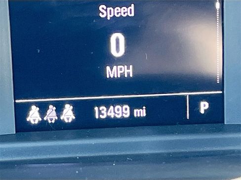 Used 2024 GMC Sierra 2500 Pro w/ Convenience Package image 12