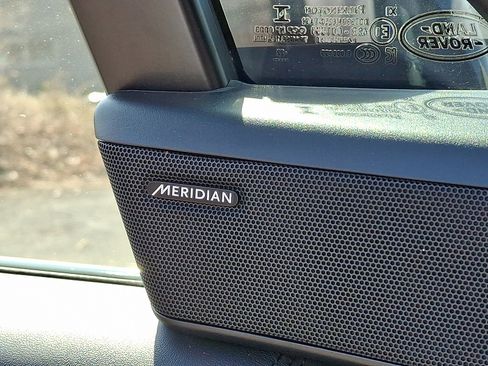 Certified 2023 Land Rover Range Rover SE image 23