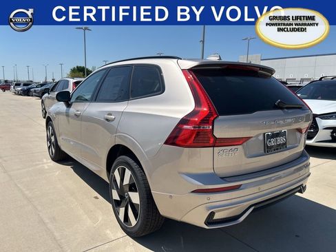 Used 2025 Volvo XC60 T8 Plus w/ Protection Package Premier image 3