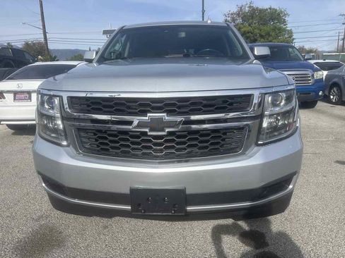 Used 2015 Chevrolet Suburban LT image 5
