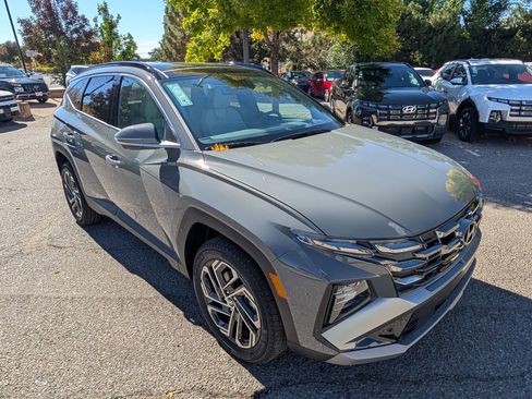 New 2025 Hyundai Tucson Limited image 8