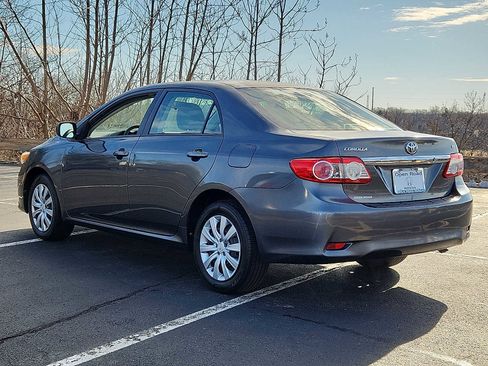 Used 2012 Toyota Corolla LE image 4