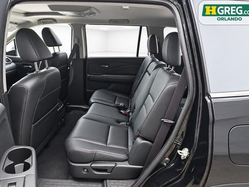Used 2018 Honda Pilot Touring image 13