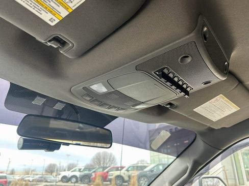 Used 2019 Ford F350 XLT w/ XLT Premium Package image 18