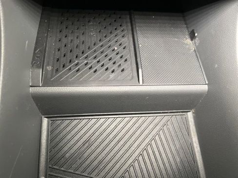 Used 2024 Hyundai Ioniq 5 SEL RWD image 26