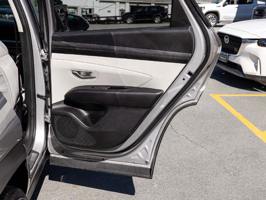 Used 2026 Hyundai Tucson SEL AWD/4WD image 15
