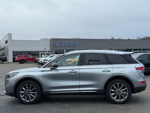 Used 2022 Lincoln Corsair AWD w/ Premium Package image 46