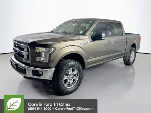 Used 2017 Ford F150 XLT w/ Equipment Group 301A Mid image 5