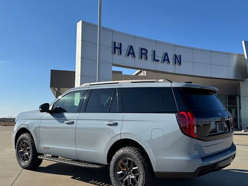 New 2025 Ford Expedition Tremor image 3