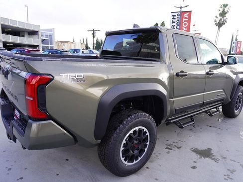 New 2026 Toyota Tacoma TRD Off-Road image 4