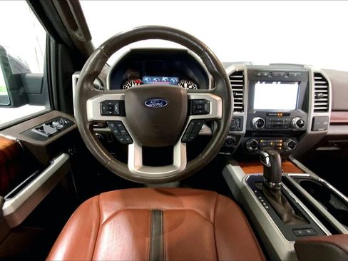Used 2018 Ford F150 King Ranch w/ Equipment Group 601A Luxury AWD/4WD image 14