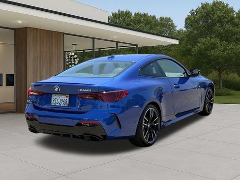 Used 2026 BMW M440i Coupe w/ Premium Package RWD image 8