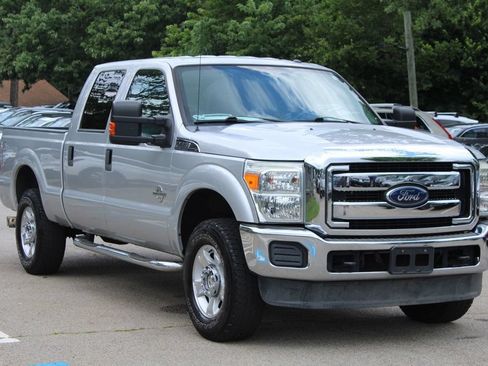 Used 2015 Ford F250 XLT AWD/4WD image 1