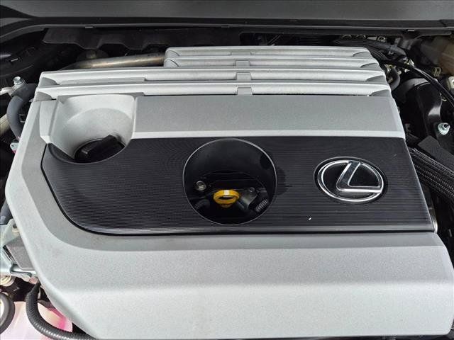 Used 2024 Lexus UX 250h F Sport FWD image 22