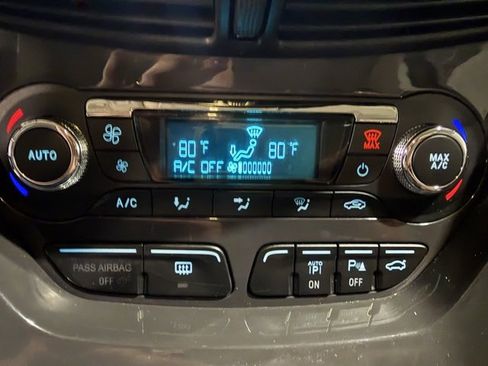 Used 2014 Ford Escape Titanium w/ Equipment Group 401A image 19