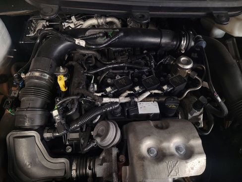 Used 2018 Ford EcoSport Titanium FWD image 30