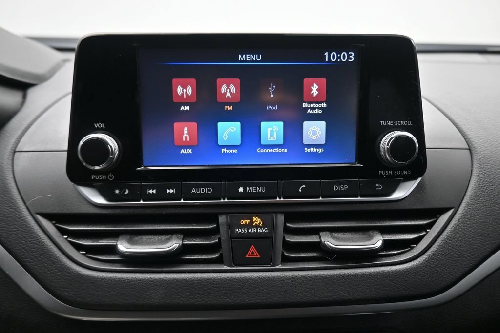 Used 2024 Nissan Altima 2.5 S FWD image 17