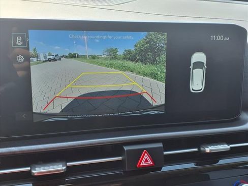 New 2026 Kia Sportage EX w/ EX Panorama Roof Package image 12