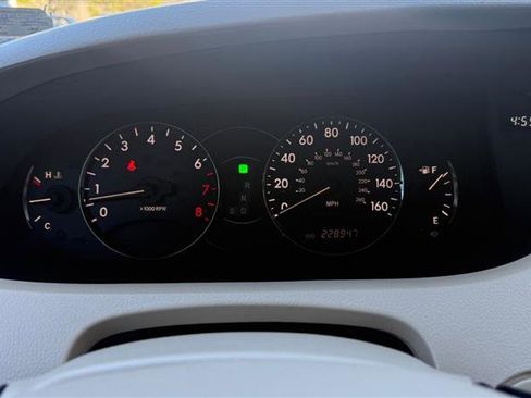 Used 2007 Toyota Avalon XLS image 33