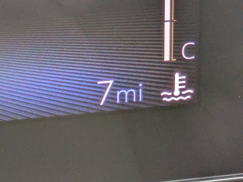 New 2025 Chevrolet Trax LT w/ Driver Confidence Package image 20