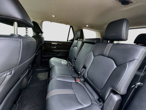 Used 2025 Honda Pilot EX-L image 24