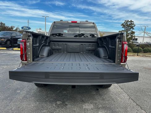 New 2025 Ford F150 Lariat w/ Equipment Group 501A Mid image 39