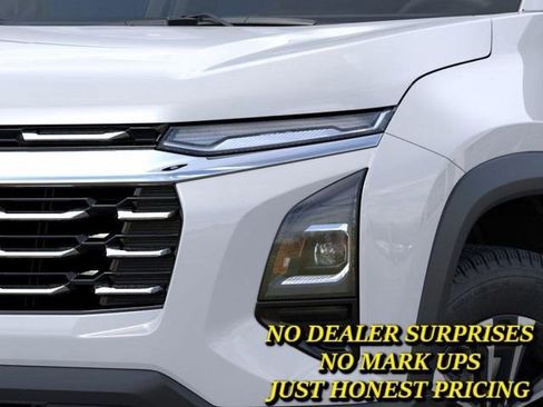 New 2026 Chevrolet Equinox LT w/ Safety and Technology Package FWD image 10