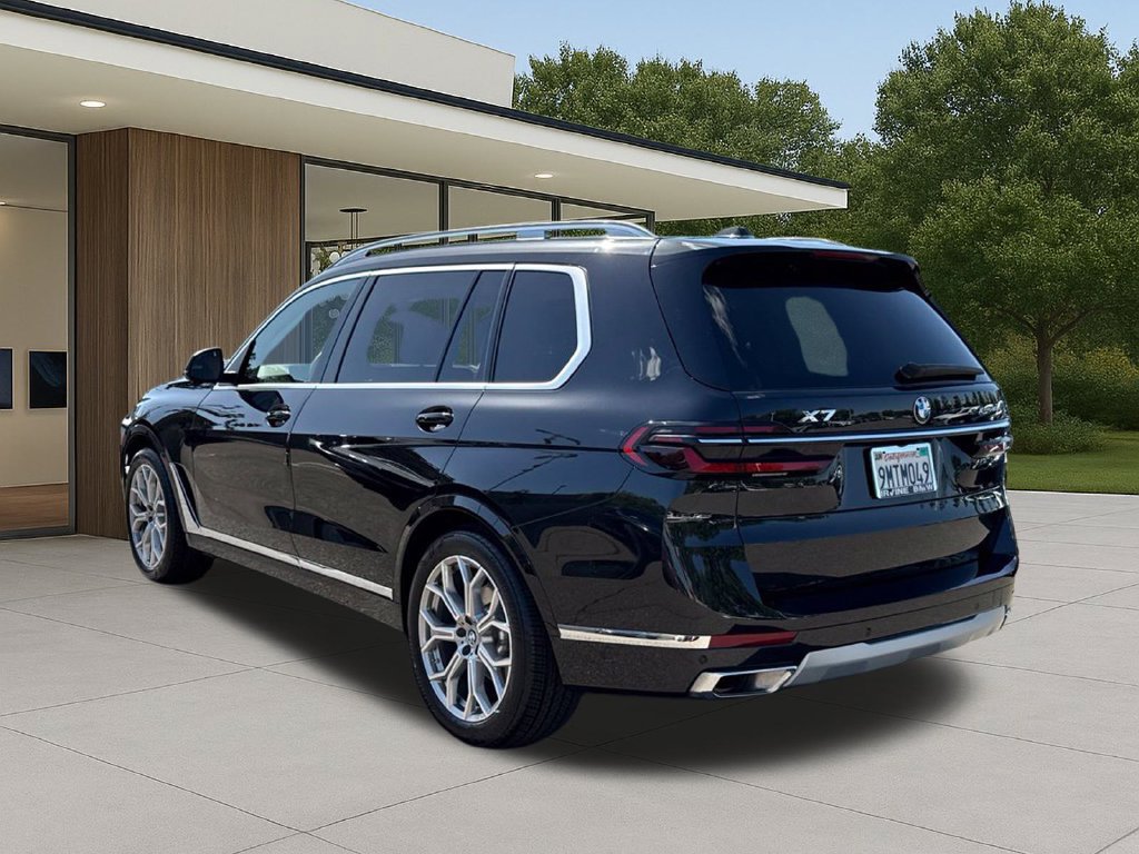Certified 2025 BMW X7 xDrive40i w/ Premium Package AWD/4WD image 12