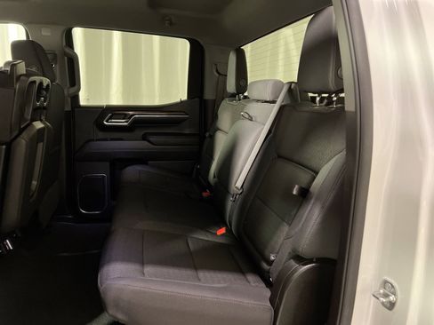 Used 2024 GMC Sierra 1500 Elevation image 24