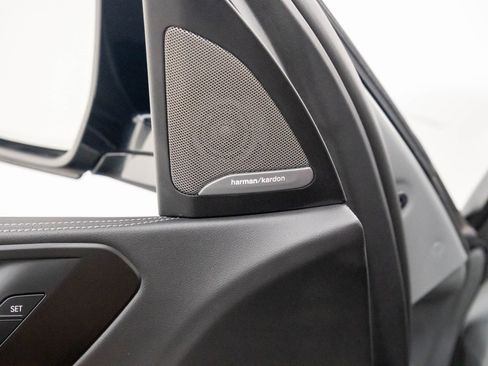 Certified 2025 BMW X5 xDrive40i w/ Parking Assistance Package image 15