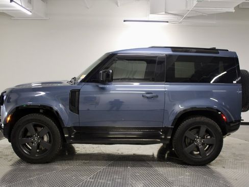 Used 2022 Land Rover Defender 90 X-Dynamic S image 2