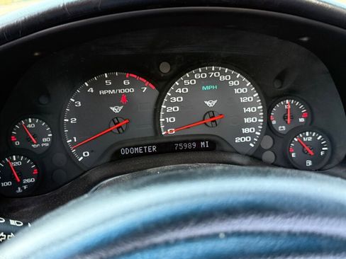 Used 1998 Chevrolet Corvette w/ Memory Pkg image 24