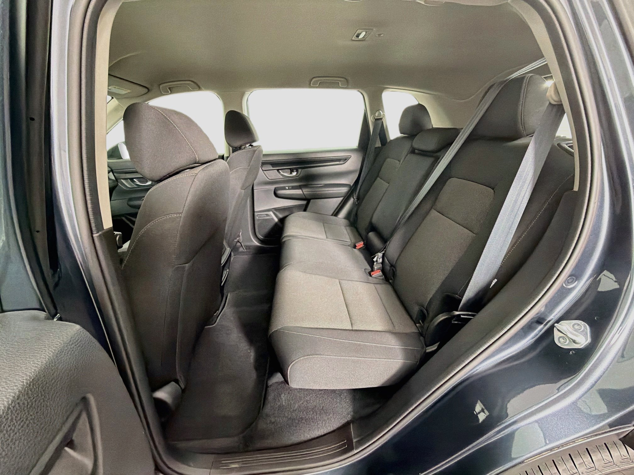 Used 2024 Honda CR-V LX image 27
