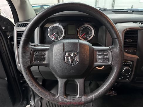 Used 2016 RAM 1500 Express w/ Black Ram 1500 Express Group AWD/4WD image 25
