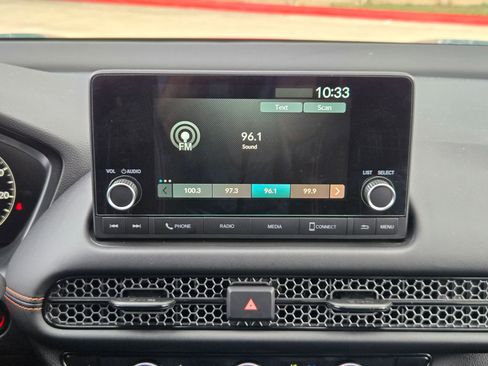 Certified 2024 Honda HR-V Sport image 17