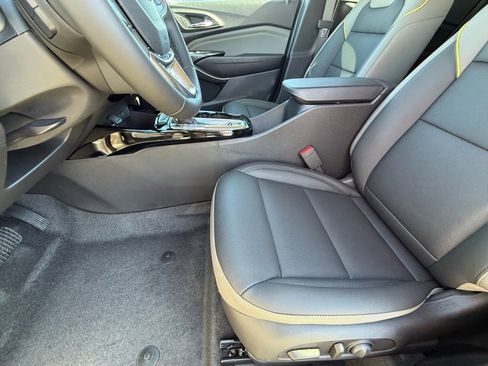 New 2026 Chevrolet Trax ACTIV w/ Driver Confidence Package image 13