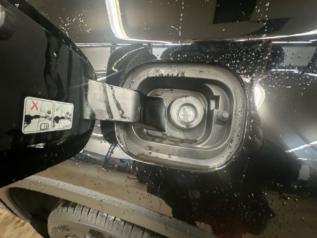 Used 2023 Chevrolet Traverse RS w/ LPO, Floor Liner Package AWD/4WD image 52