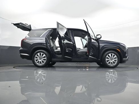 Used 2024 Hyundai Palisade SEL AWD/4WD image 35