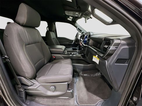 Used 2025 Ford F150 STX w/ Equipment Group 200A image 27