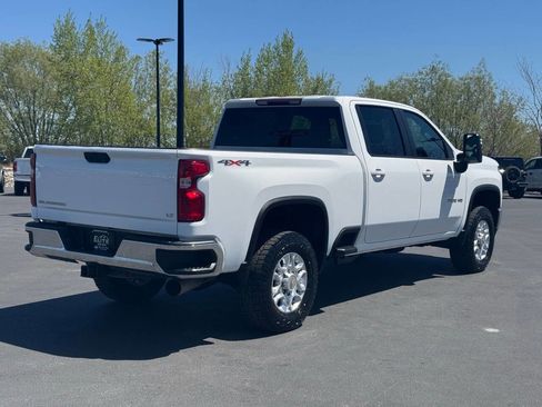 Used 2022 Chevrolet Silverado 2500 LT w/ Fleet Comfort Package AWD/4WD image 6