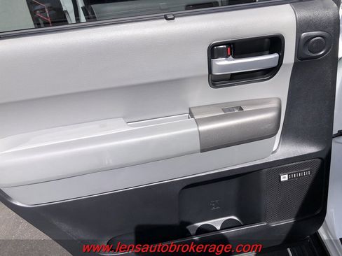 Used 2017 Toyota Sequoia Limited w/ Safety & Convenience Package RWD image 17